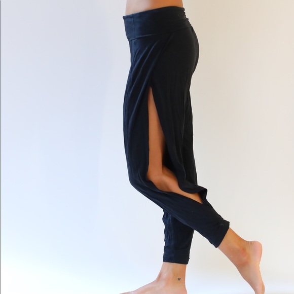 Lululemon Yoga Pants With Slits - YogaWalls